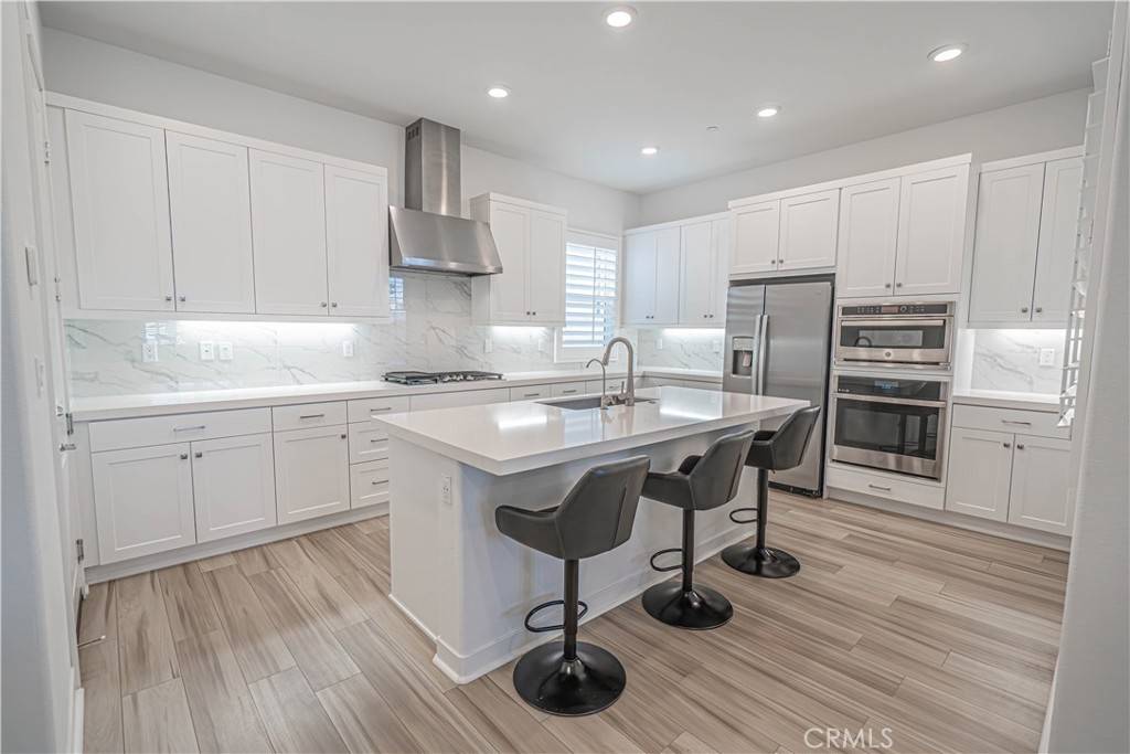 Valencia, CA 91381,27081 Amber Sky WAY