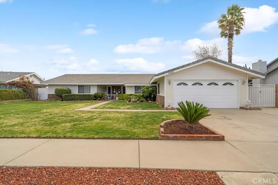 39658 Country Club DR, Palmdale, CA 93551