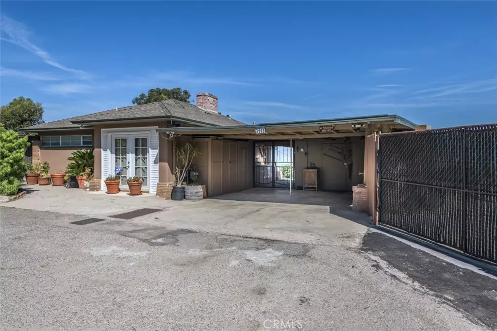Los Angeles, CA 90068,3118 Goodview TRL