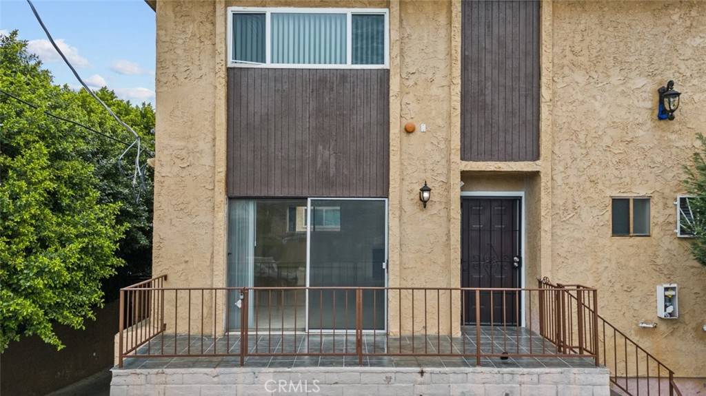 Van Nuys, CA 91405,13861 Vanowen ST #4