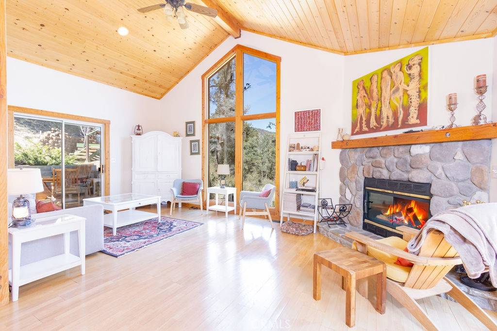 Pine Mountain Club, CA 93222,1905 Freeman DR