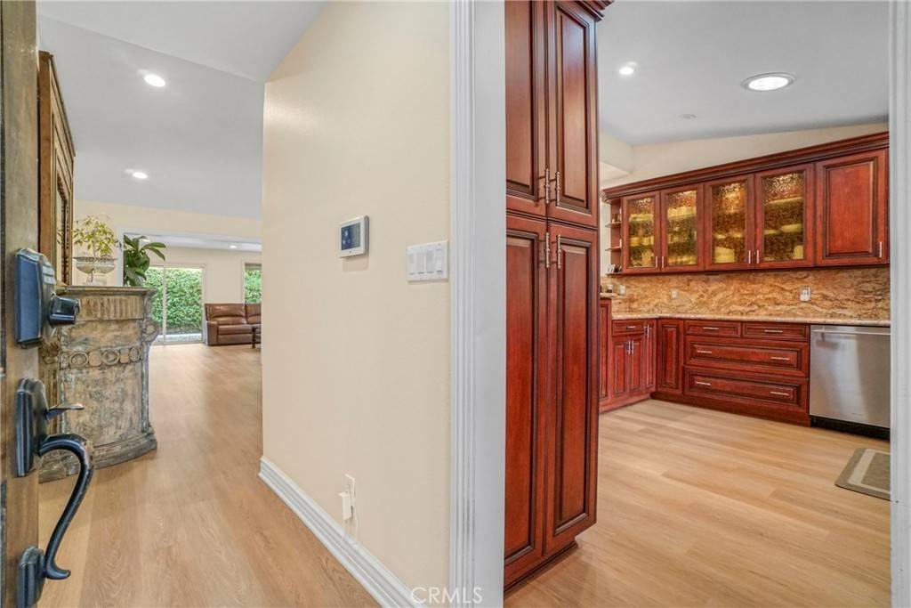 Reseda, CA 91335,18750 Keswick ST