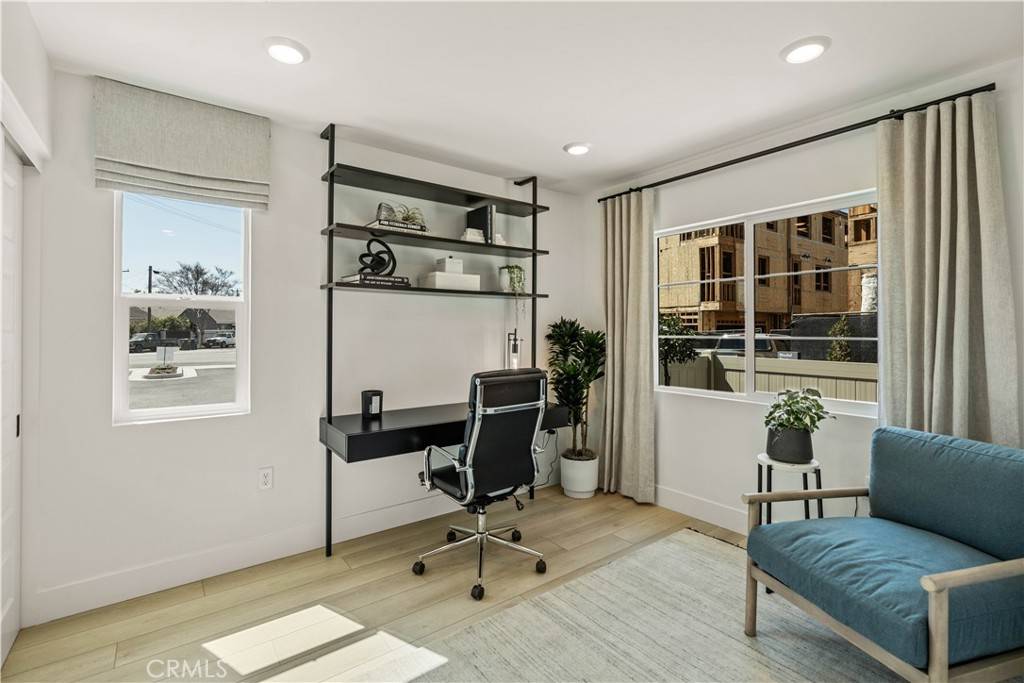Pico Rivera, CA 90660,9357 Via Azul