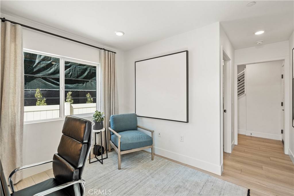 Pico Rivera, CA 90660,9357 Via Azul