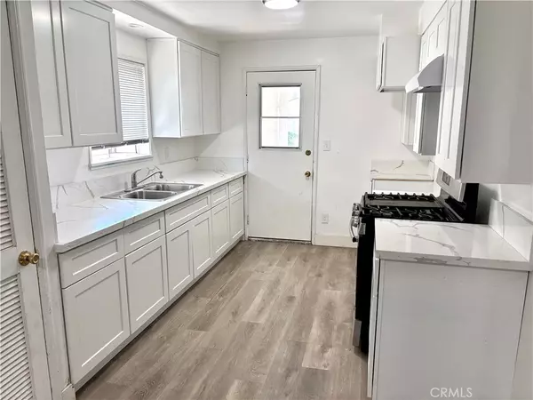 Bakersfield, CA 93308,807 Wilson AVE