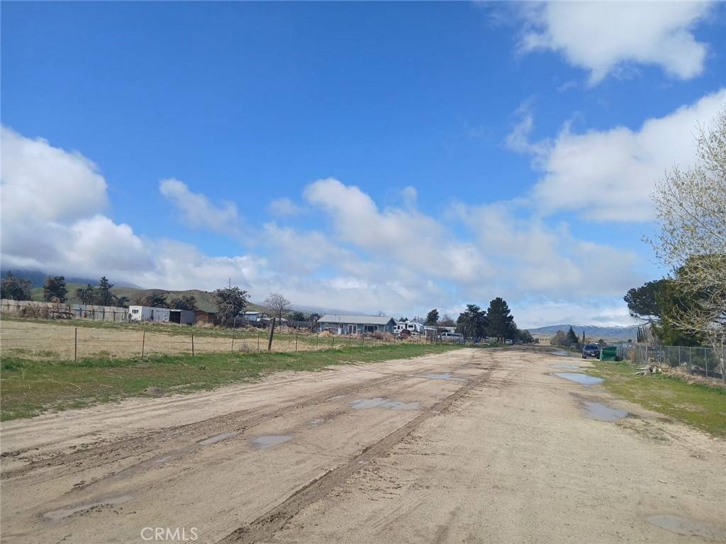 Lancaster, CA 93536,28216 Benjie WAY