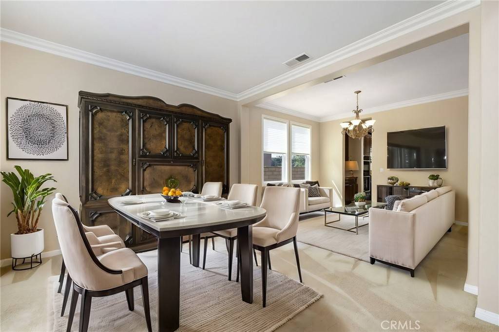 Chatsworth, CA 91311,9615 Hanna Ave