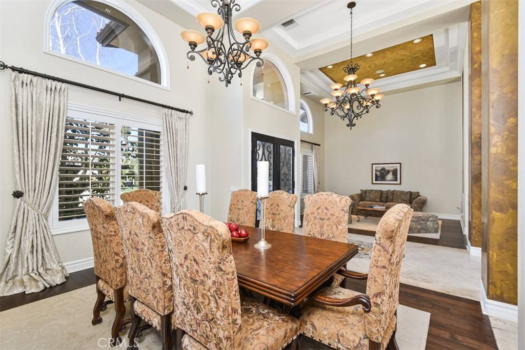 Saugus, CA 91350,22216 Rolling Ridge DR