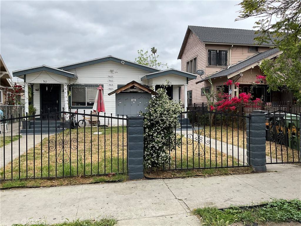 961 W 47th ST, Los Angeles, CA 90037