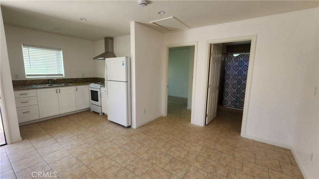 Reseda, CA 91335,18653 Cohasset ST
