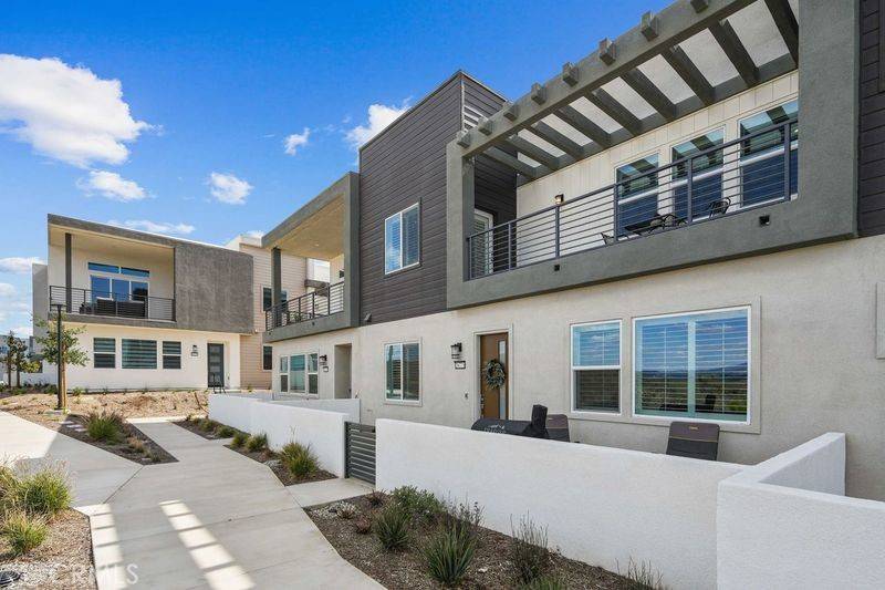 Valencia, CA 91381,26773 Laurel Mountain Loop