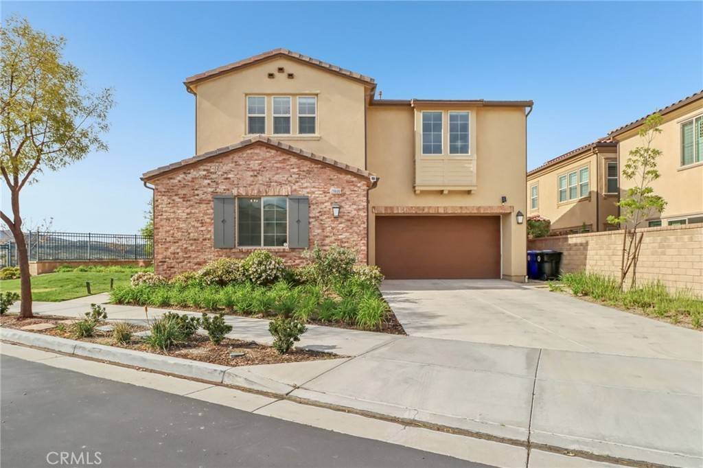 20600 Grayson DR, Saugus, CA 91350