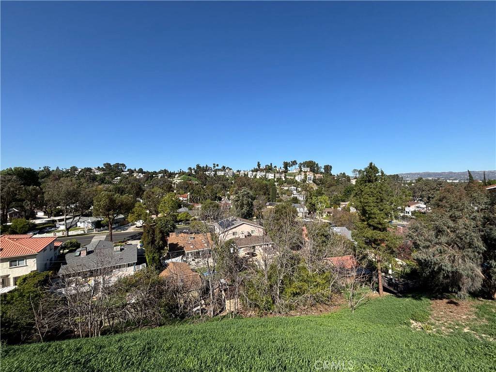 Woodland Hills, CA 91364,5119 Escobedo DR