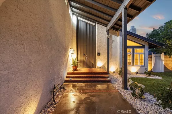 Valencia, CA 91354,23119 Posada DR