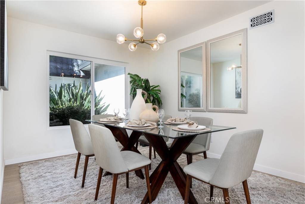 Northridge, CA 91343,9038 Whitaker AVE