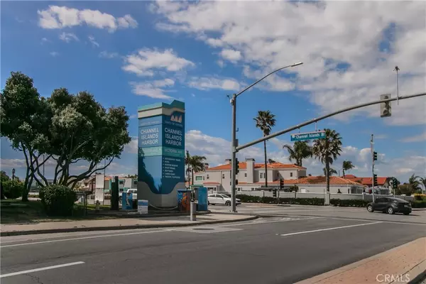 Oxnard, CA 93035,297 Highland DR