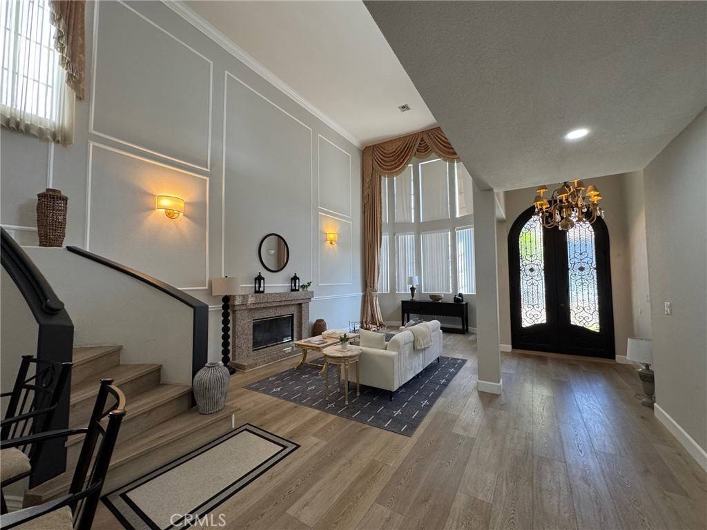 Woodland Hills, CA 91364,21215 Escondido ST