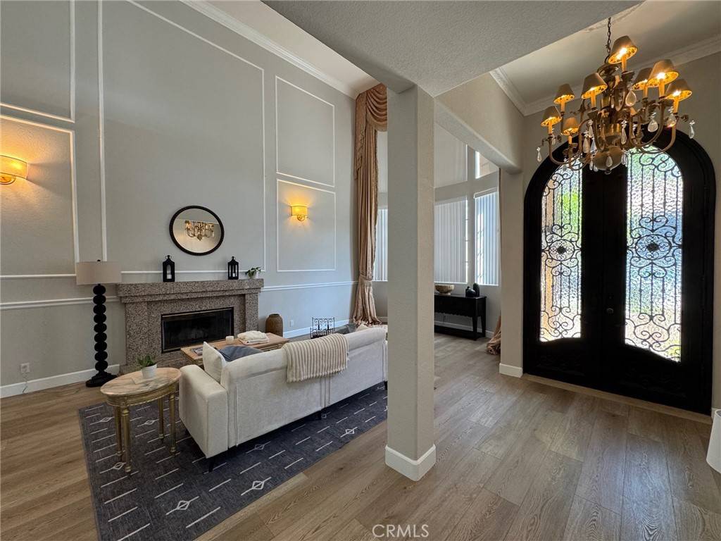 Woodland Hills, CA 91364,21215 Escondido ST