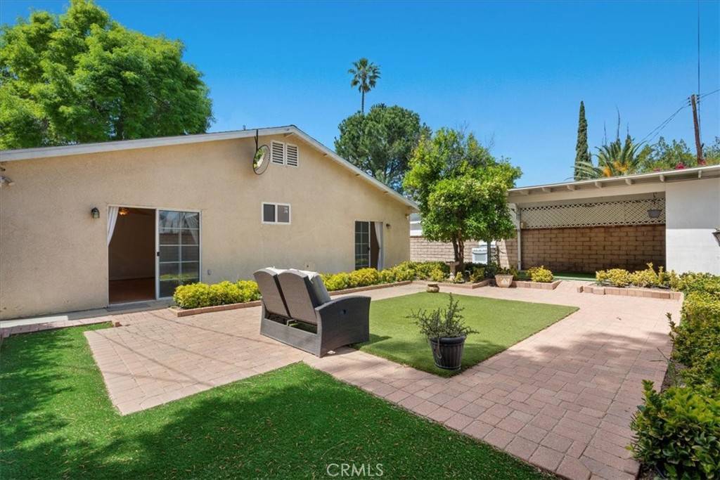Tarzana, CA 91356,5204 Etiwanda AVE