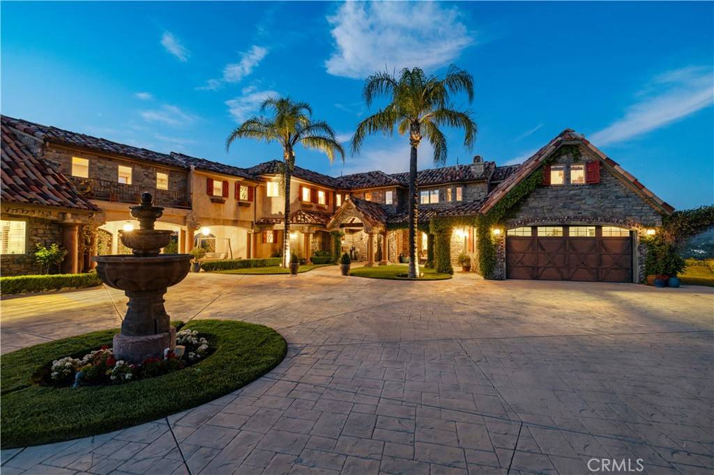 Canyon Country, CA 91387,27023 Rolling Hills AVE