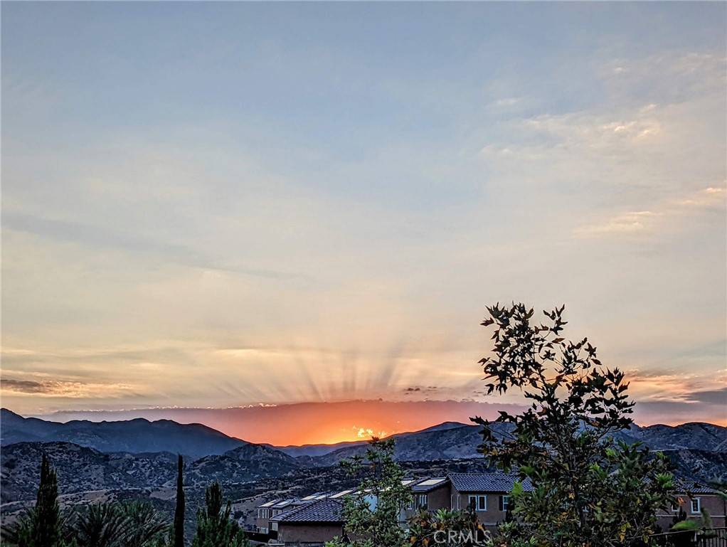 20724 W Beech CIR, Porter Ranch, CA 91326