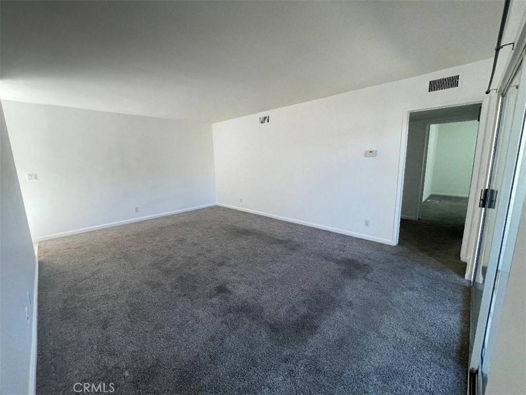 Tarzana, CA 91356,18307 Burbank BLVD #62