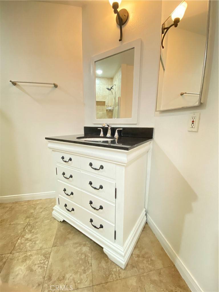 Tarzana, CA 91356,18645 Hatteras ST #278