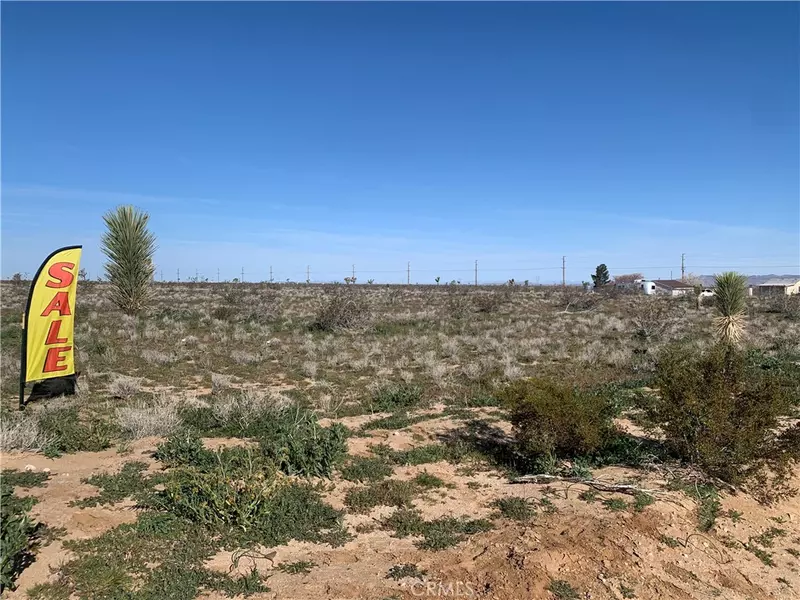 13948 Hacienda RD, Victorville, CA 92392