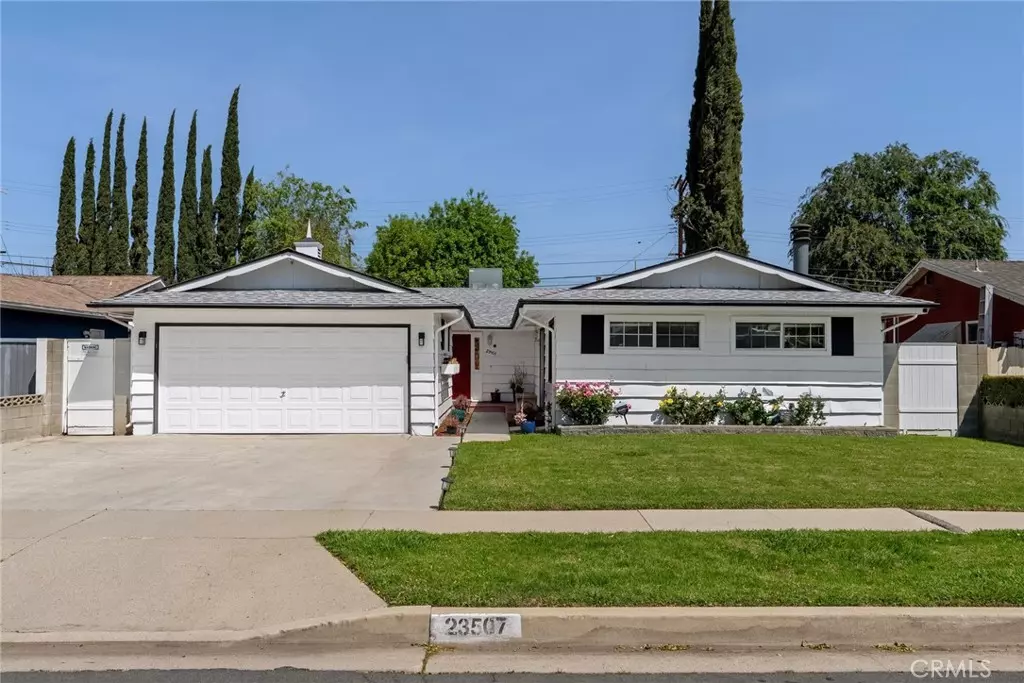 Woodland Hills, CA 91367,23507 Friar ST