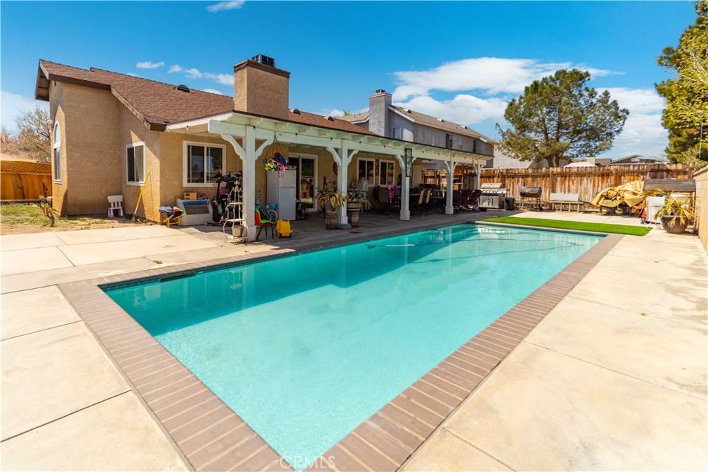 Lancaster, CA 93535,1335 Samra AVE
