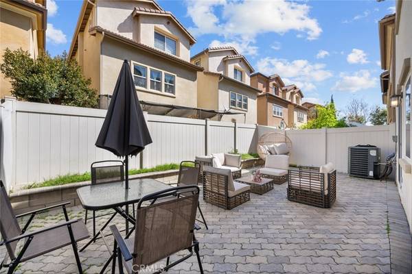 Van Nuys, CA 91406,6840 De Celis PL #22