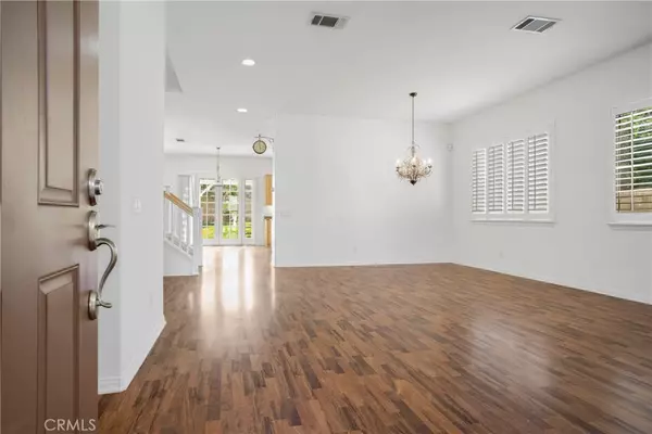 Saugus, CA 91390,28514 High Ridge DR