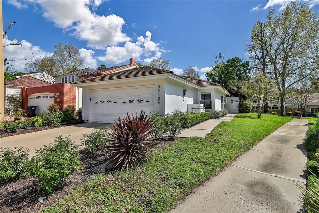 Westlake Village, CA 91361,32126 Sailview LN
