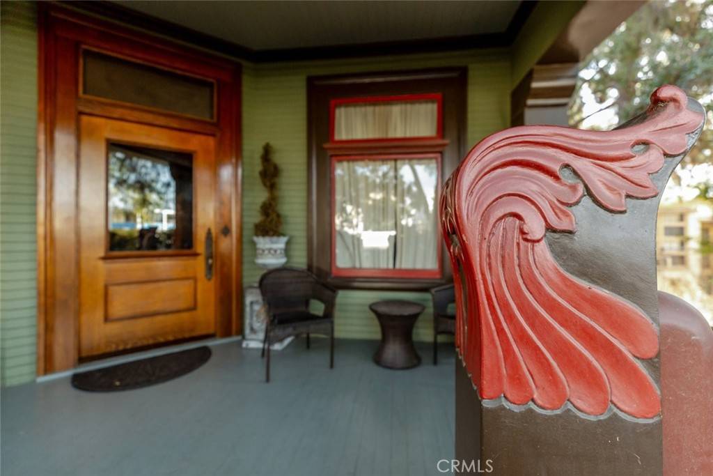Glendale, CA 91206,822 E Wilson AVE