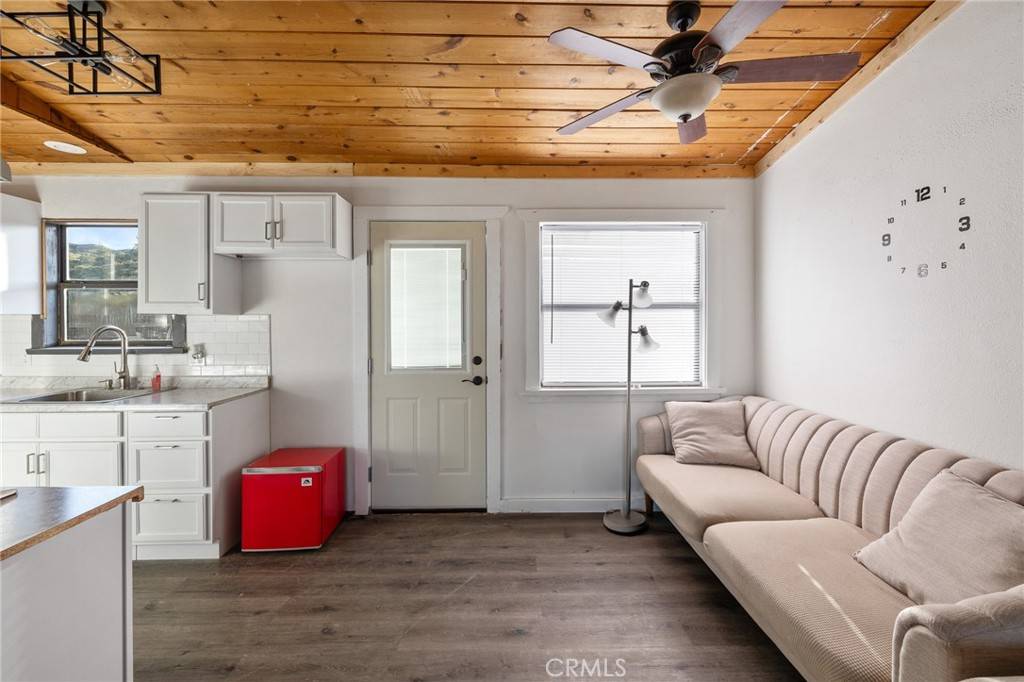 Lancaster, CA 93536,46417 Kings Canyon RD