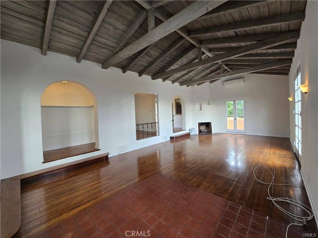 Los Angeles, CA 90068,1958 Glencoe WAY