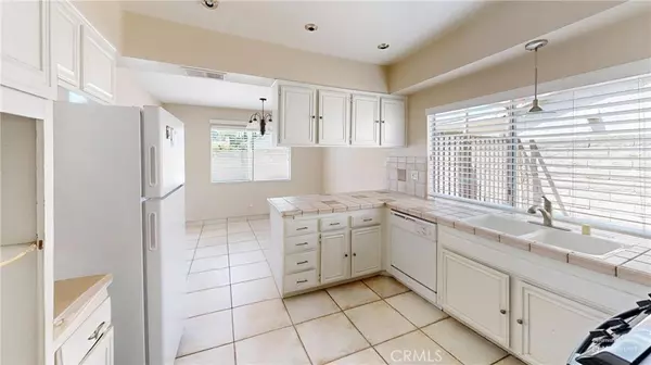 Chatsworth, CA 91311,10545 Willowbrae AVE