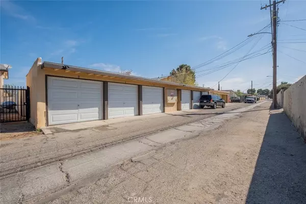 Lancaster, CA 93535,342 E Lancaster BLVD #2
