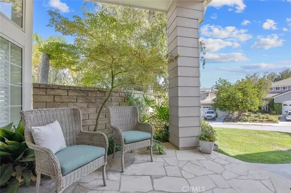 Valencia, CA 91354,27448 Whitefield PL