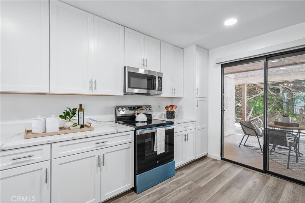 San Diego, CA 92110,3903 California ST #3