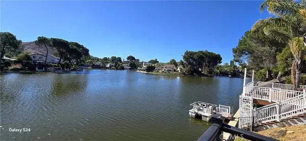 Agoura Hills, CA 91301,30658 Lakefront DR