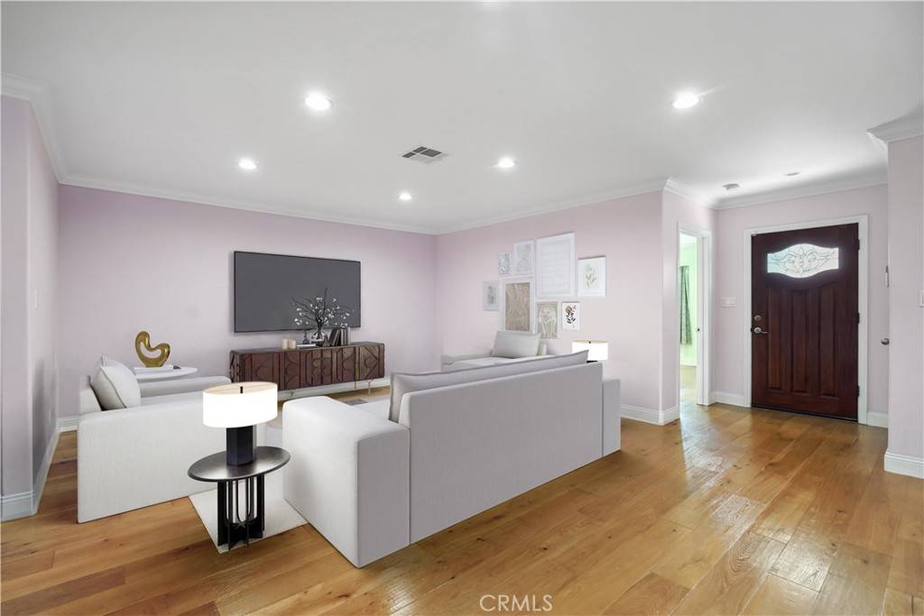 Granada Hills, CA 91344,11015 Encino AVE