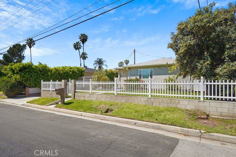 Granada Hills, CA 91344,11015 Encino AVE