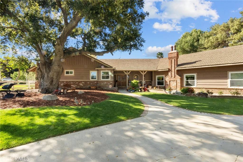 Canyon Country, CA 91387,15952 Whitewater Canyon RD