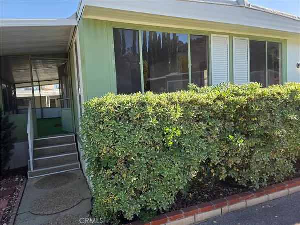 Chatsworth, CA 91311,11401 TOPANGA #91