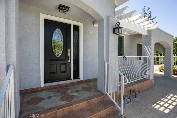 Encino, CA 91316,17710 Martha ST