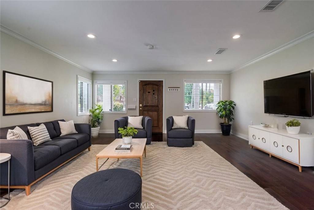 Redondo Beach, CA 90277,619 Beryl ST