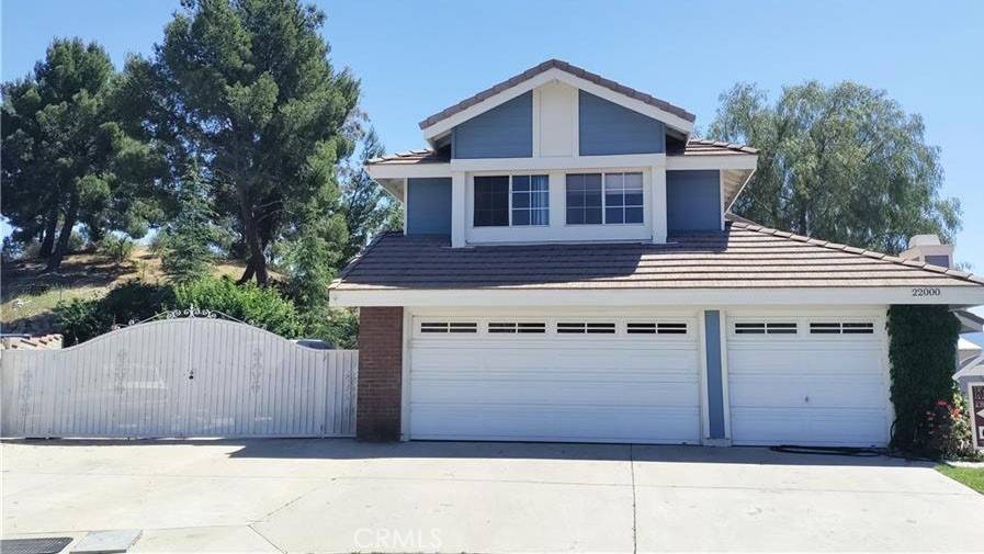 Saugus, CA 91350,22000 Jodi PL