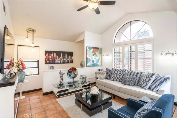 2352 Archwood LN #50, Simi Valley, CA 93063