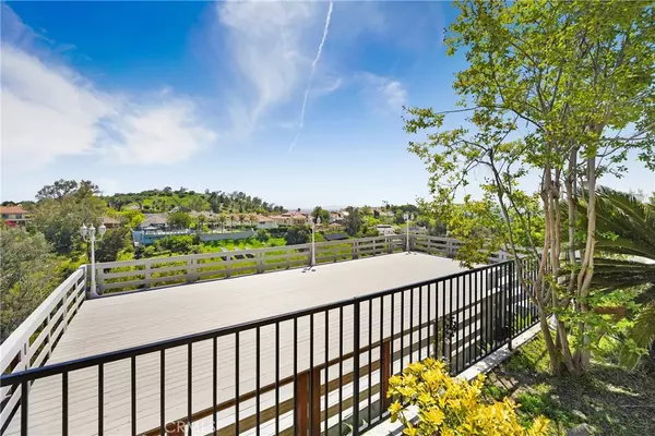 Granada Hills, CA 91344,12112 Nugent DR
